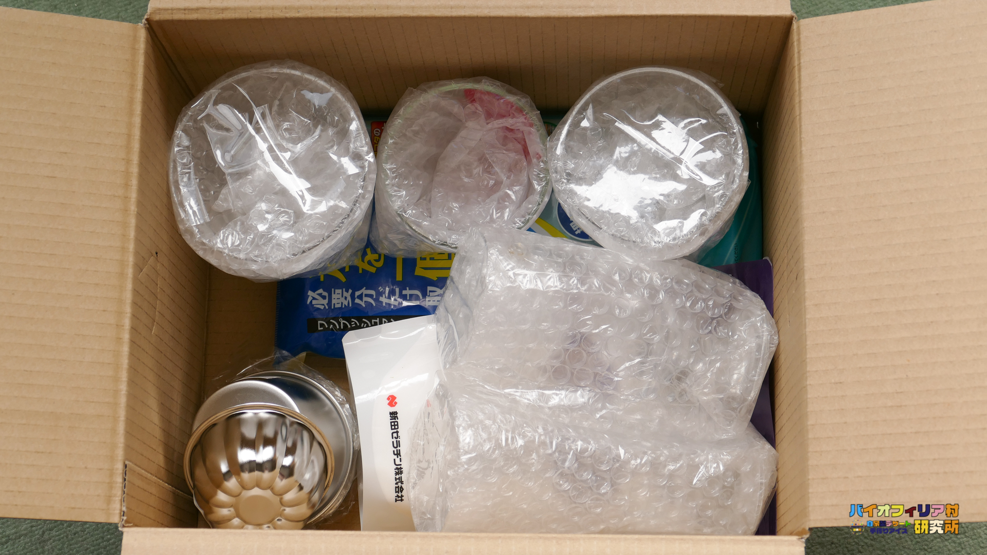 アマゾンから届いた東洋佐々木グラスの製品の梱包状態の紹介です。